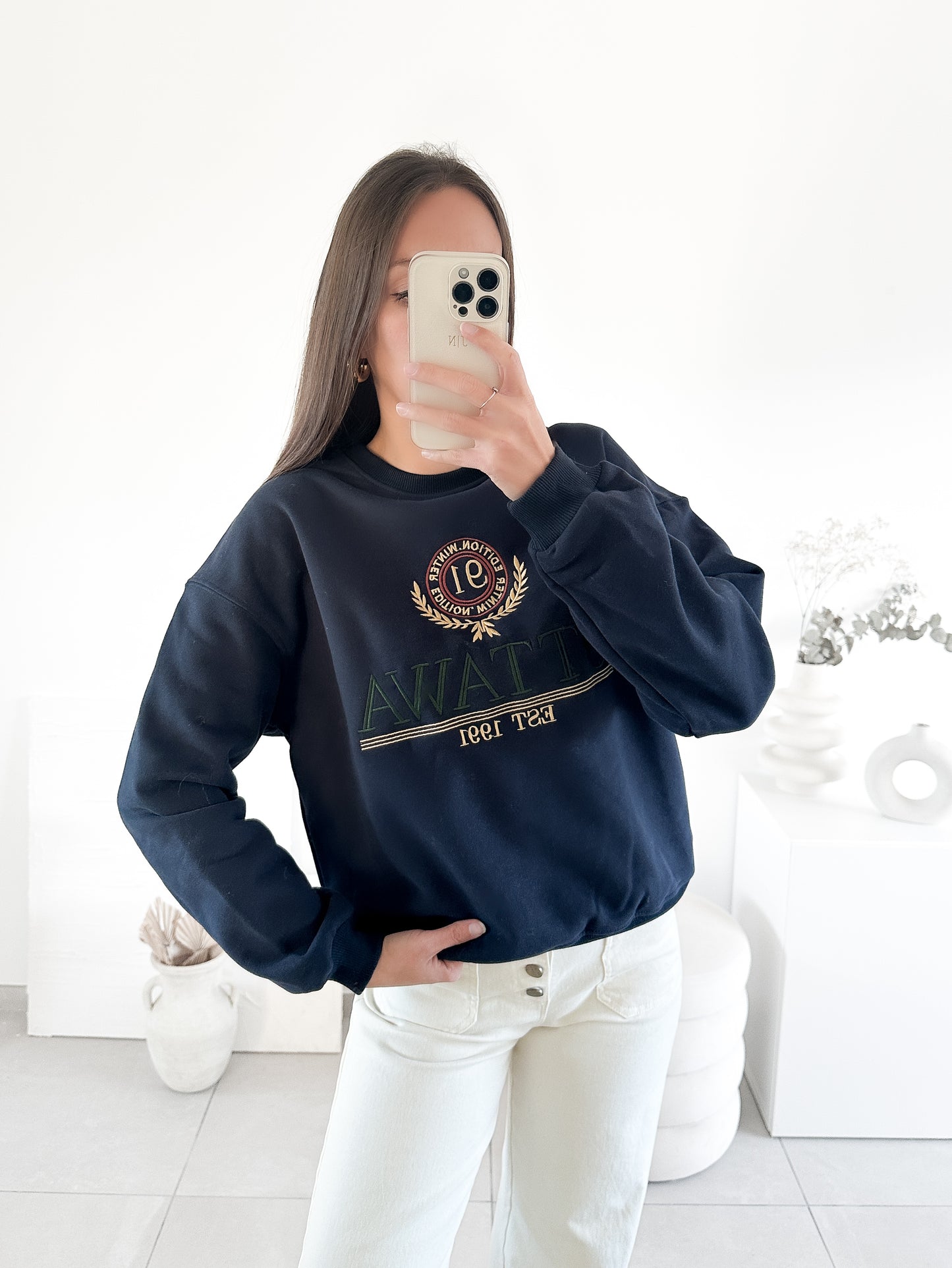 Sweat brodé bleu marine